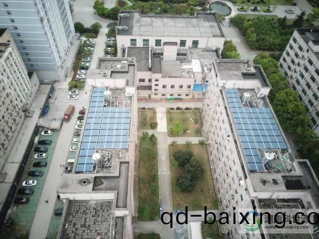 懷化學院太陽能熱(re)水係統工程