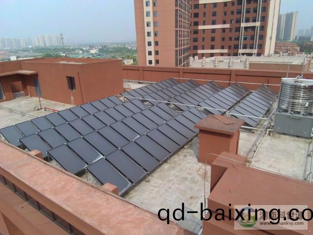 東瀾灣社區醫療用(yong)房太(tai)陽能熱水係統工程