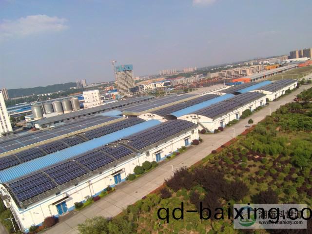 工(gong)廠屋頂太陽能光伏髮電係(xi)統(tong)