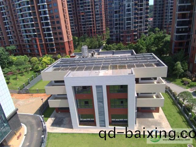 恆生碧水(shui)龍庭二期22棟幼兒(er)園屋頂太陽能熱水係統