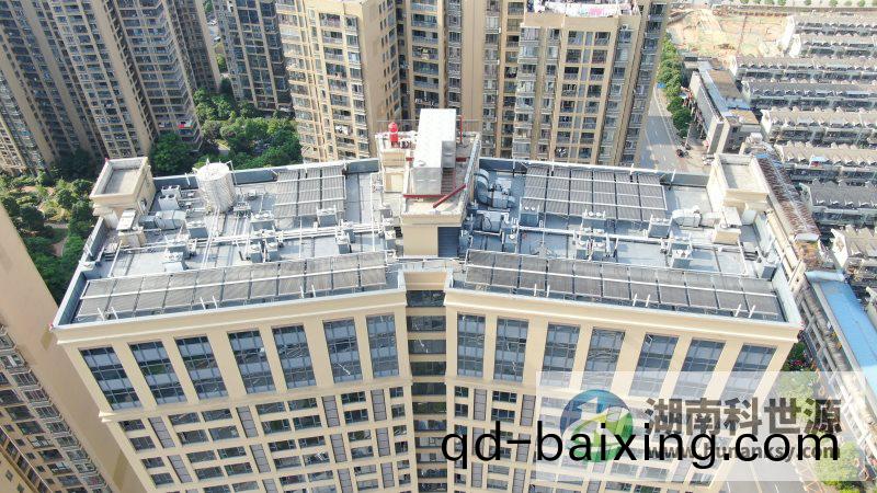 鑫遠·湘(xiang)府文苑（二期）9#棟太陽能熱水(shui)係統工程