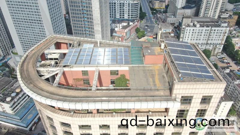 長沙泉(quan)昇酒店太陽能熱水係統工程