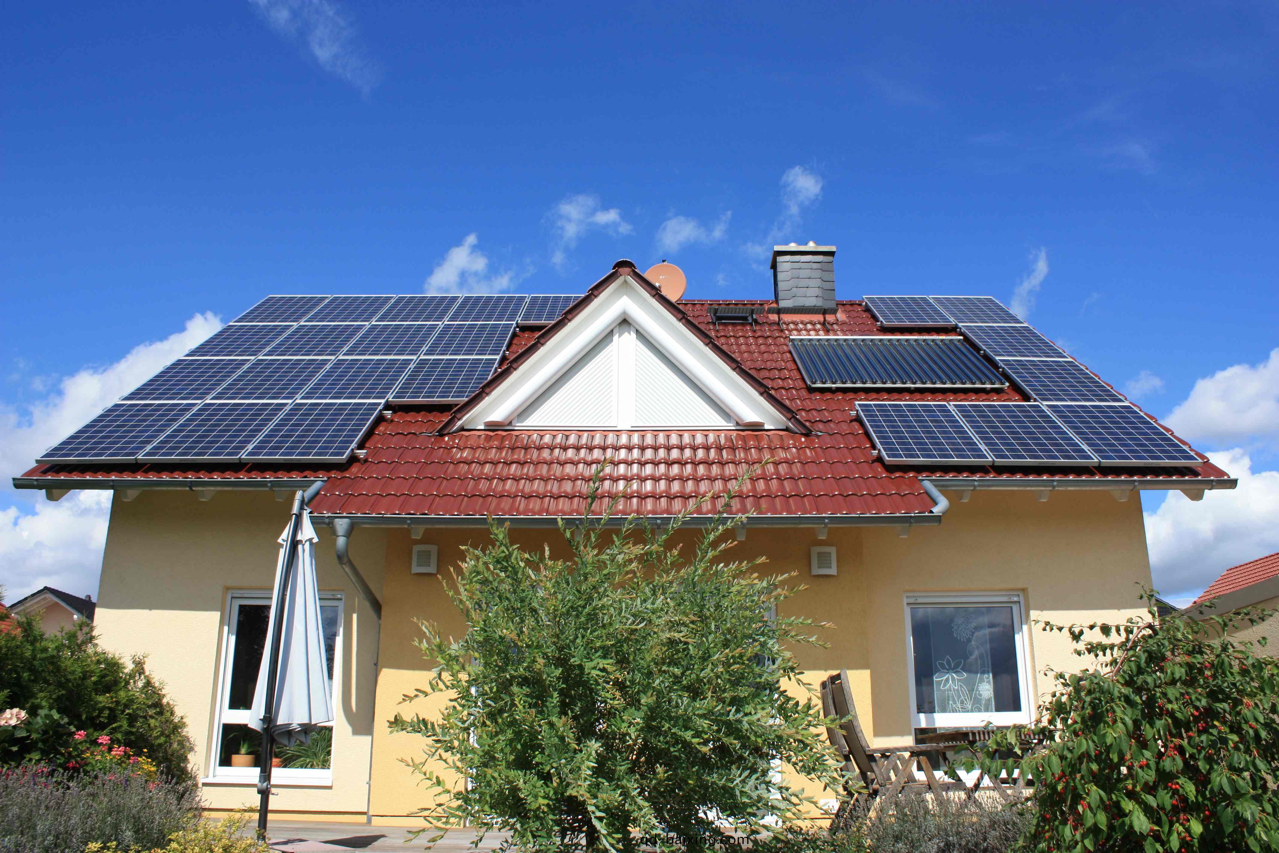 湖(hu)南科(ke)世源節能科技有限公(gong)司,湖南節能科技,太陽能光熱研髮,空氣源熱泵生産,中央空調設(she)備銷售