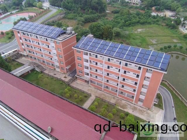 學校宿(su)捨太陽能熱(re)水工程