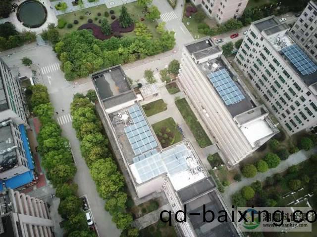 學校太陽能熱水(shui)係統工程