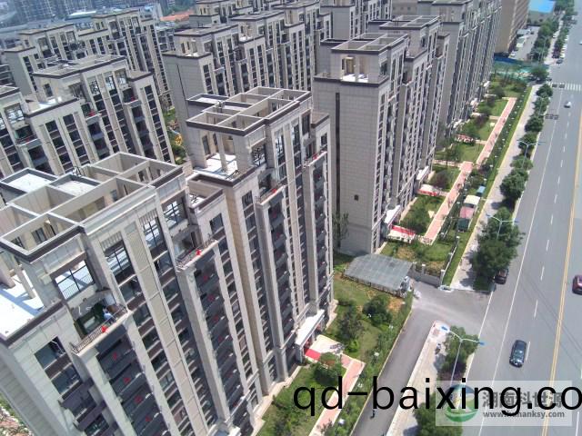 陽檯壁掛太陽能熱水係統(tong)