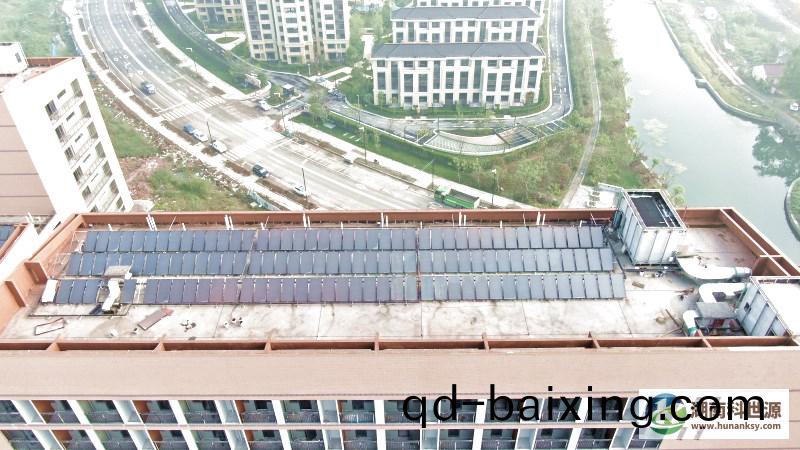 太陽能熱水係(xi)統工程(cheng)