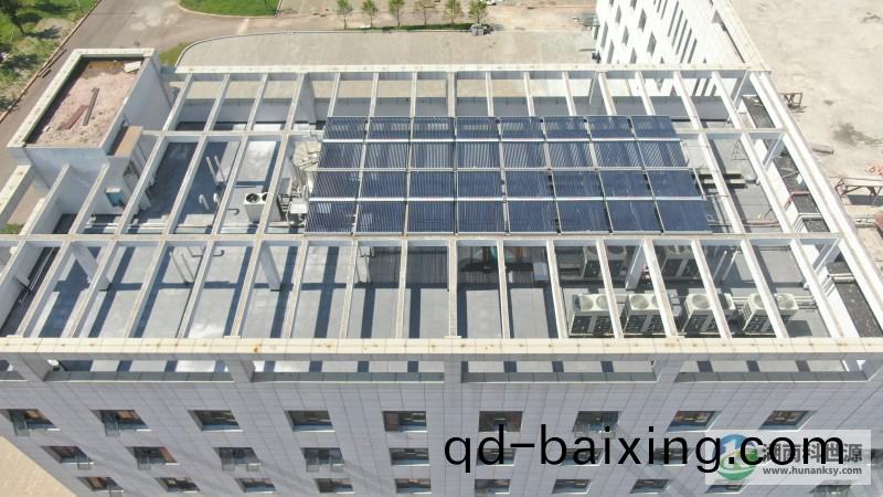 屋頂太(tai)陽能熱水係統