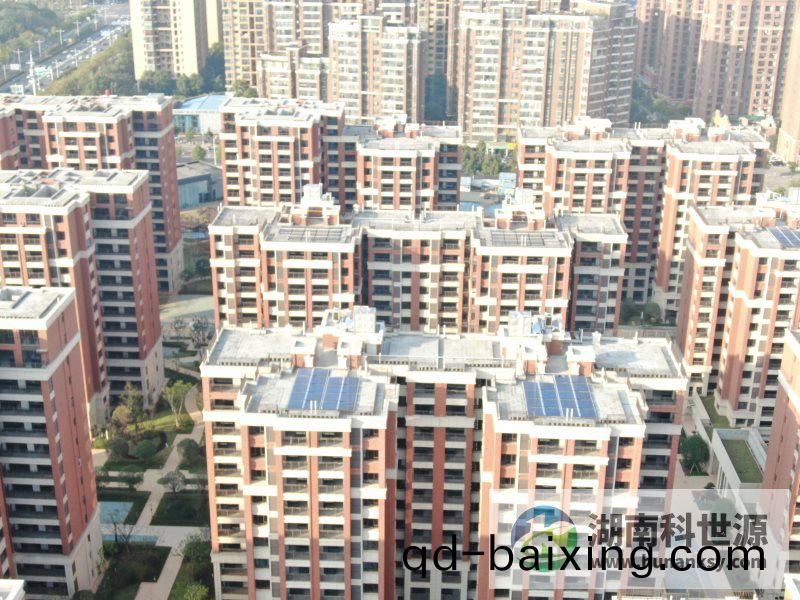 太陽能熱(re)水(shui)係統工程