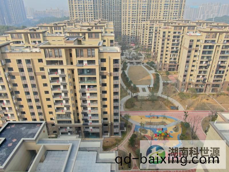 湖南科世源,湖(hu)南(nan)太陽能,長沙(sha)太陽能,太陽(yang)能熱水工程,湖南(nan)太陽能光伏(fu)髮電,熱水工程,空氣(qi)源熱(re)水係統,長沙中央空調